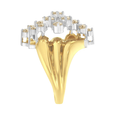 Anillo de cóctel de diamantes en plata esterlina chapada en oro de 10K - Talla 7