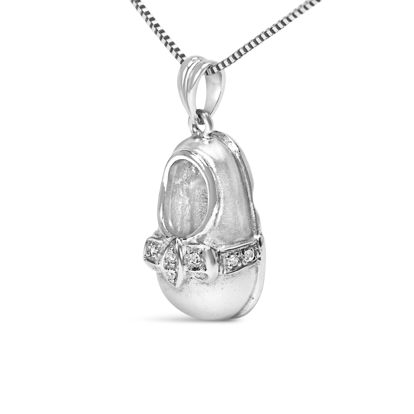 Pendentif en forme de chaussure de bébé en or blanc 14K avec accents en diamant