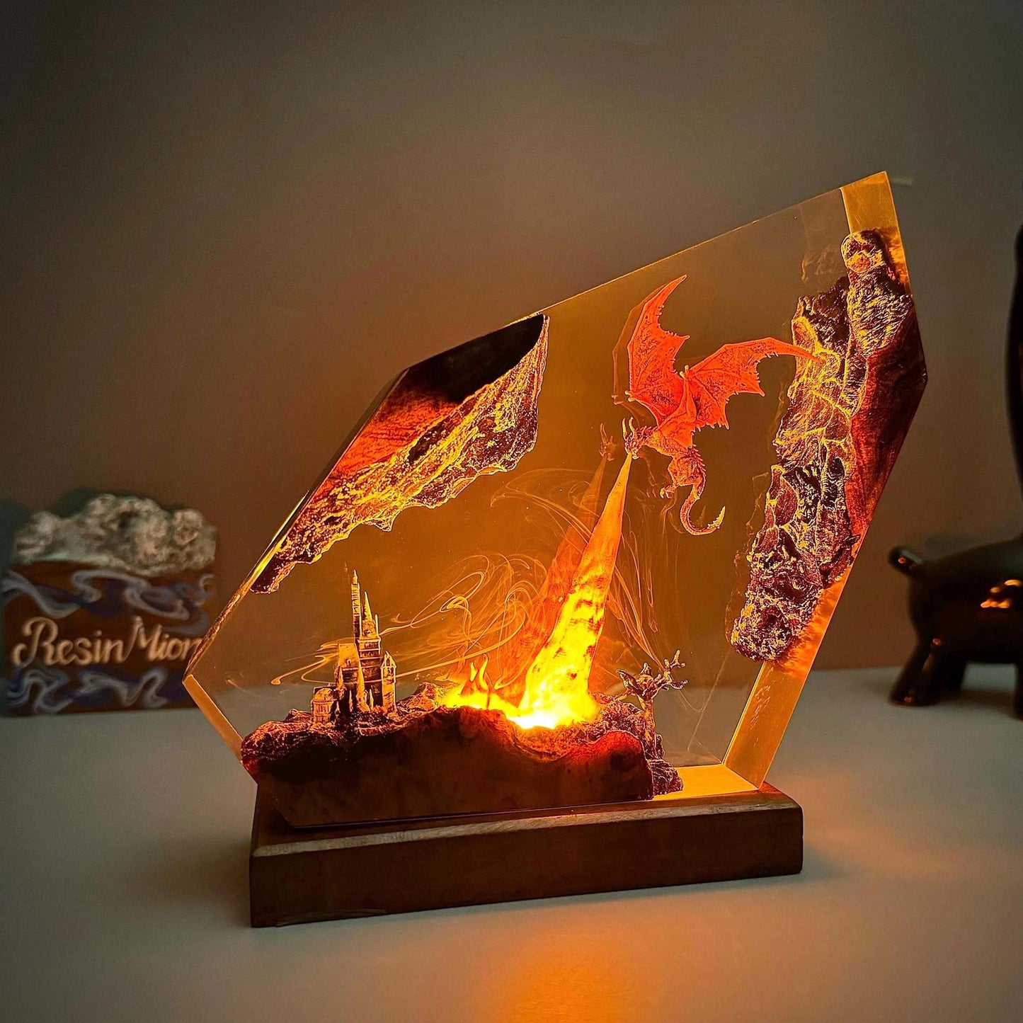 Lámpara de Resina Modelo de Película Dragonite