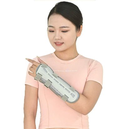 Breathable Wrist Support Brace for Comfort and Stability