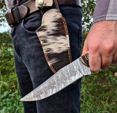Exquisite Handmade Damascus Steel Hunting Knife - Korvel