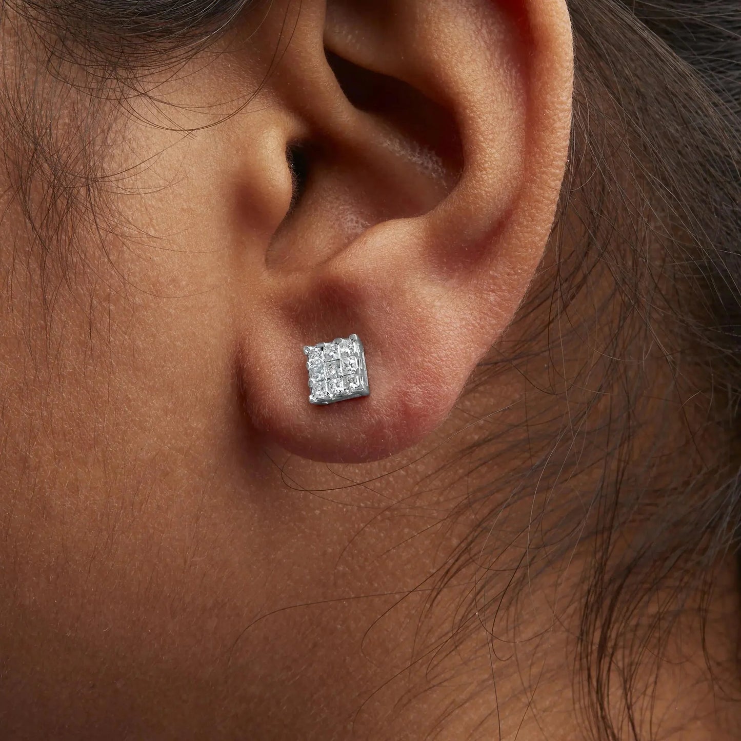 Boucles d'oreilles en diamant taille princesse en or blanc 10K 1/2 Cttw
