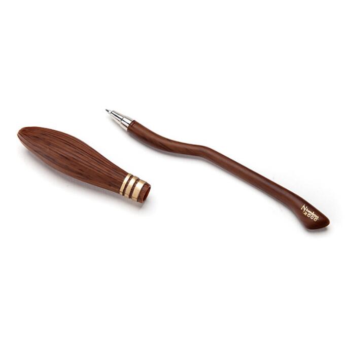 Magnetic Levitation Pen - Enchanting Broom Design
