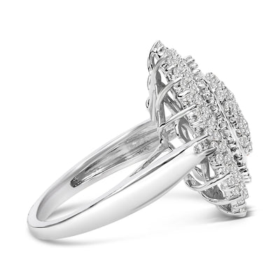 Bague cocktail en halo ovale en diamant de 2,0 Cttw en argent sterling