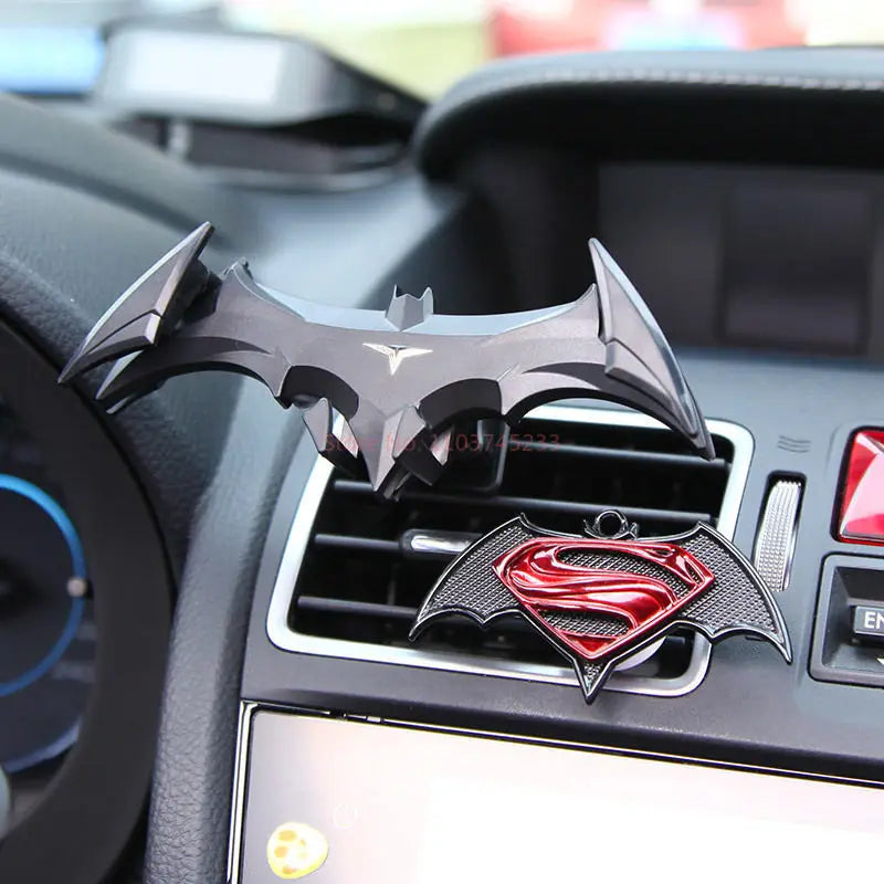 New Arrival Batman Gravity Buckle Type Car Phone Holders Air Outlet Navigation Support Frame Suitable For All 4-6.5 Inch Devices - Korvel