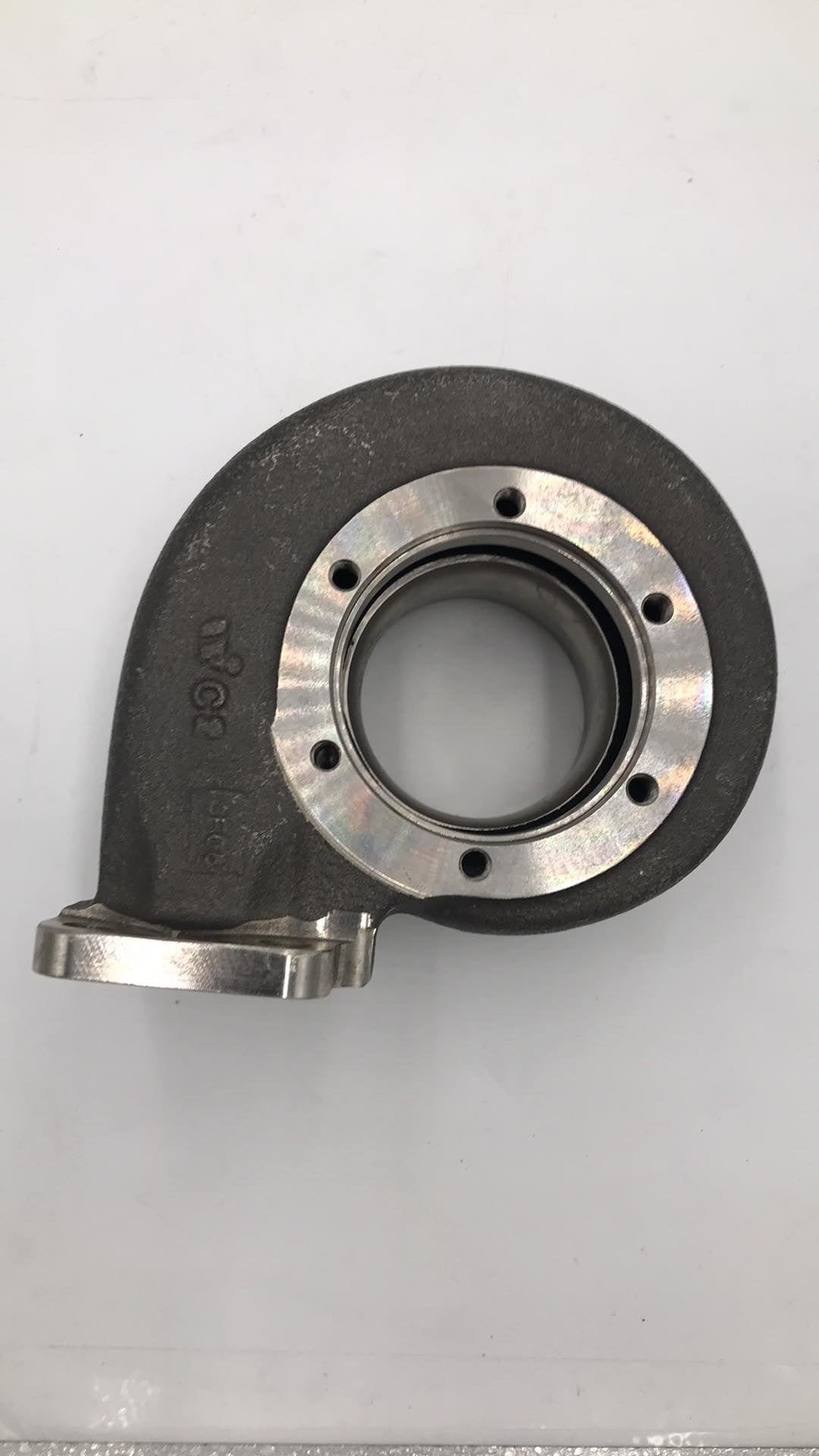 Carcasa de Turbina Xona Rotor XR-68 T3 V-Band 1.06A/R