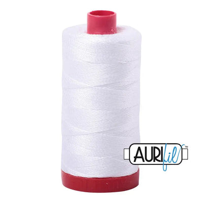 2024 Hilo de Algodón Aurifil Blanco 12 WT Carrete Grande