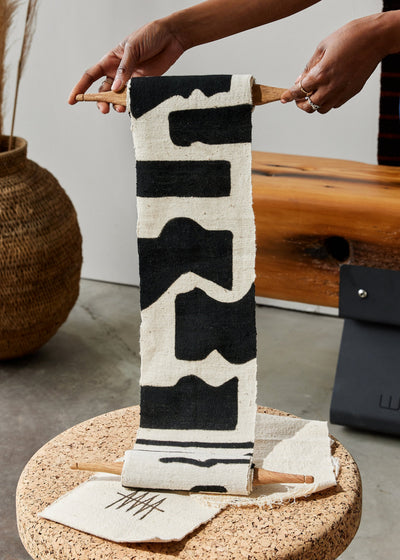 Vibrations Bogolan Wall Totem - White with Black Vibes