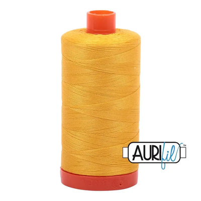 Bobine large de coton Aurifil 50wt 2135 jaune