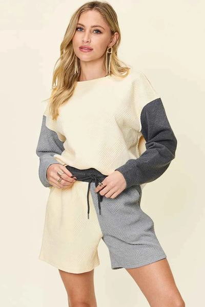 Conjunto de Hombros de Dos Piezas con Bolsillos Contrastantes
