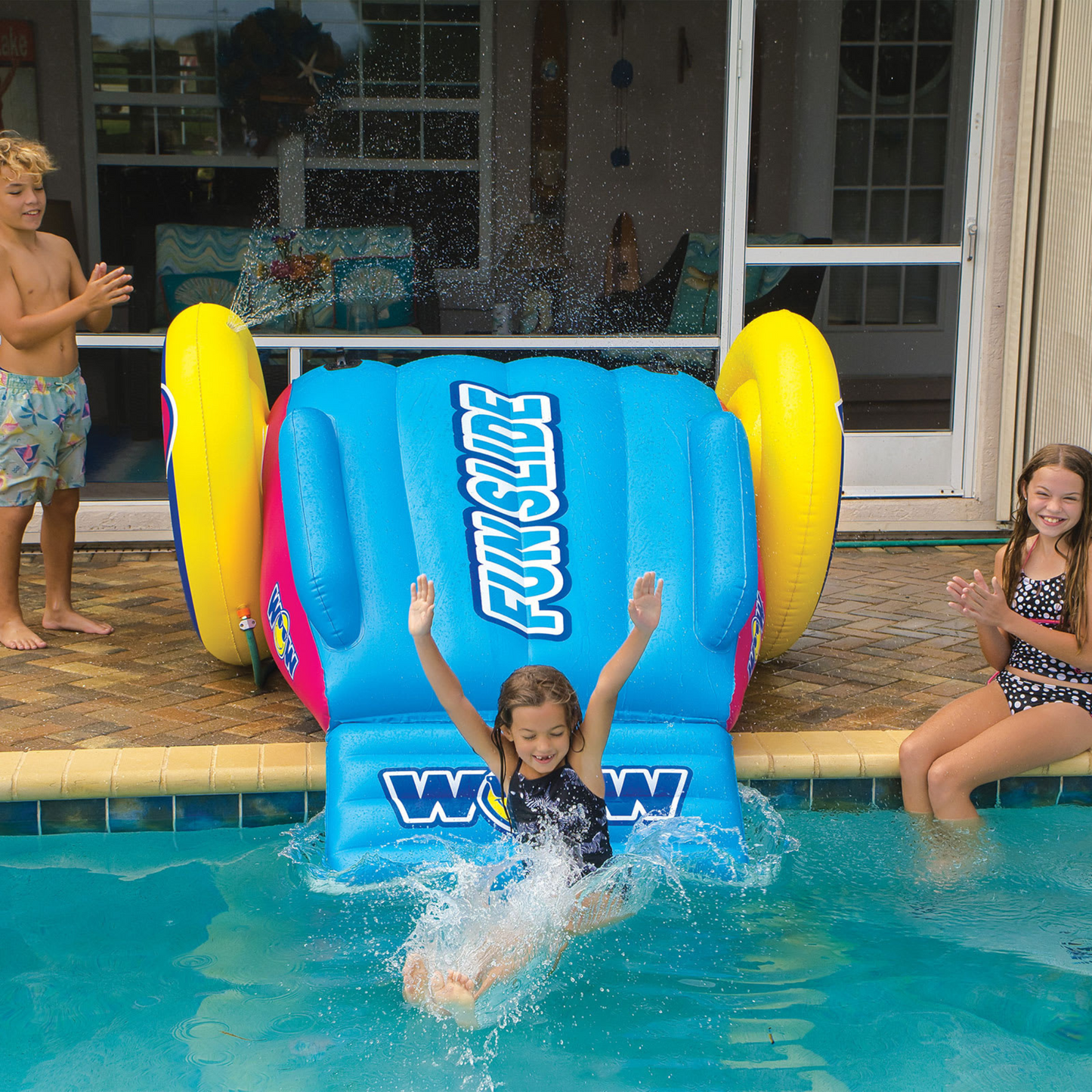 WOW Inflatable Water Slide with Sprinklers for Pools