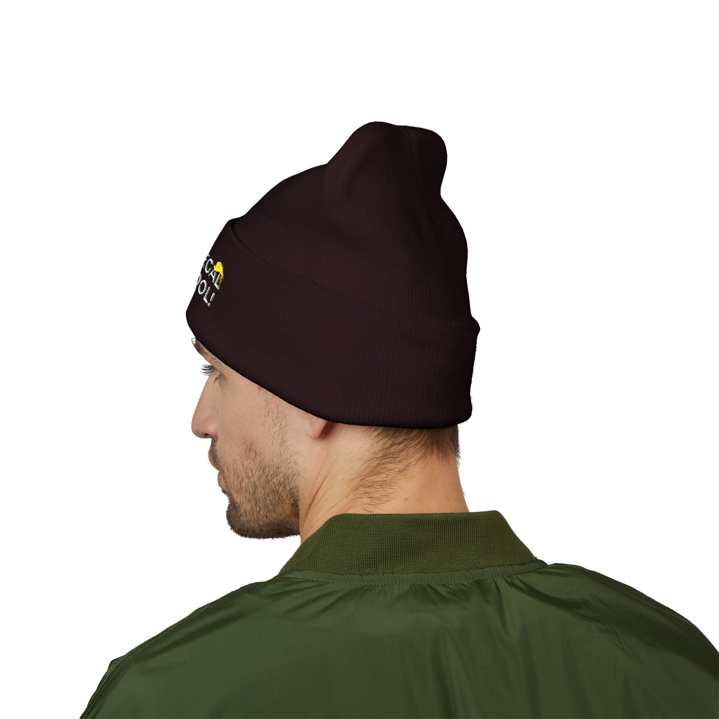 Bonnet tricoté brodé très légal et très cool