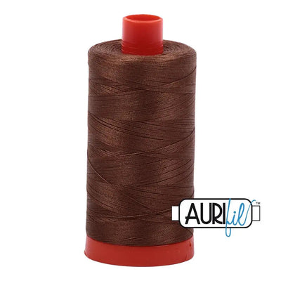 2372 Or Antique Doré Aurifil Coton 50wt Grande Bobine
