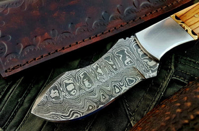 Artisan Crafted Damascus Steel Hunting and Skinning Knife - Korvel