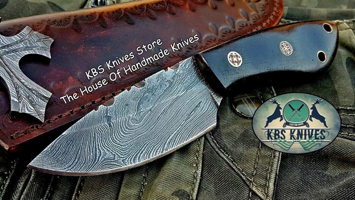 Premium Custom Damascus Steel Skinning Knife for Outdoor Adventures - Korvel