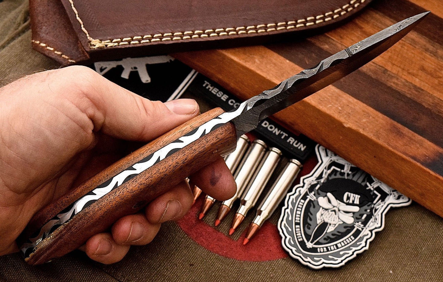 Premium Custom Damascus Steel Hunting and Camping Knife - Korvel