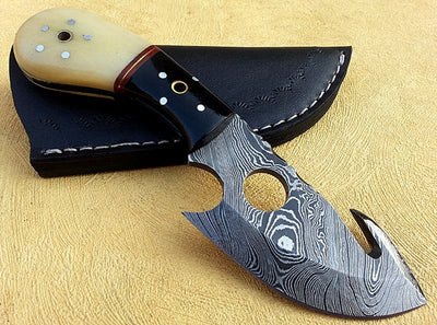 Premium Custom Damascus Steel Guthook Hunting Knife - Korvel