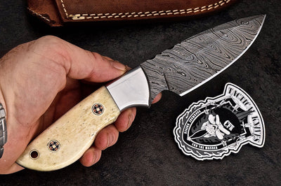Premium Damascus Steel Skinning Knife for Outdoor Adventures - Korvel