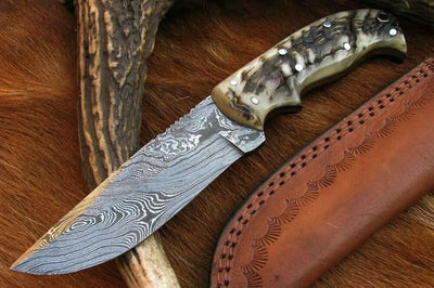 Premium Custom Damascus Steel Deer Hunting Knife - Korvel