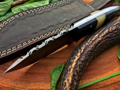 Artisan Crafted Raindrop Damascus Steel Hunting and Skinning Knife - Korvel
