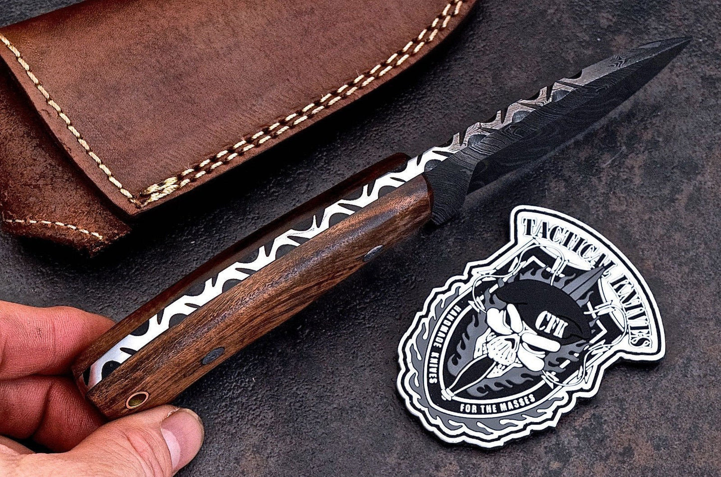 Exquisite Handmade Damascus Steel Hunting Knife with Black Walnut Burl Handle - Korvel