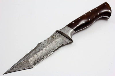 Premium Damascus Steel Hunting Knife with Micarta Handle - Korvel