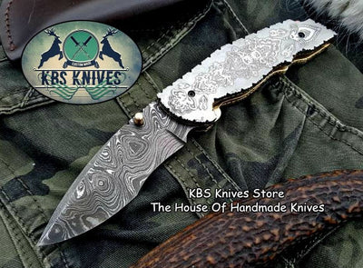 Artisan Crafted Damascus Steel Folding Pocket Knife - Korvel