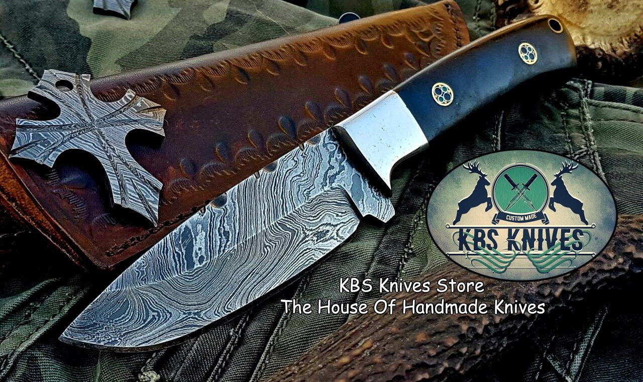 Artisan Damascus Steel Hunting and Skinning Knife - Korvel