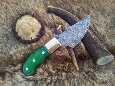 Elite Damascus Steel Deer Skinning Knife – 7-Inch Drop Point Blade with Luxurious Pakka Wood Handle - Korvel