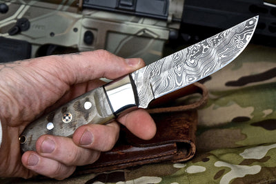 Premium Damascus Steel Skinning Knife with Leather Sheath - Korvel