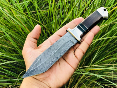 Exquisite Custom Tanto Hunting Knife with Premium Damascus Blade - Korvel