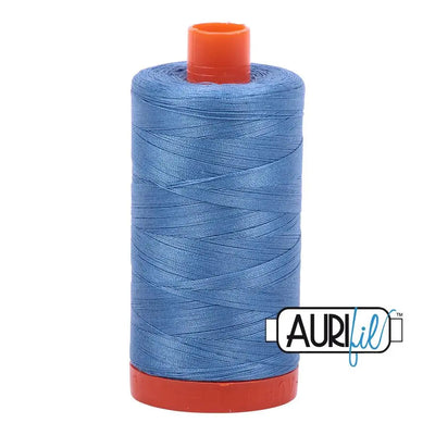 Bobine large Aurifil 50wt 2725 Light Wedgewood