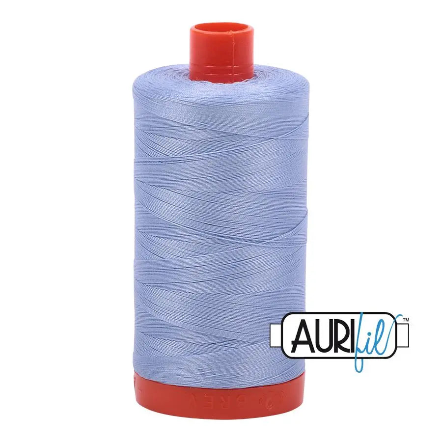 Aurifil 2770 Muy Claro Delft Hilo de Algodón 50wt Carrete Grande
