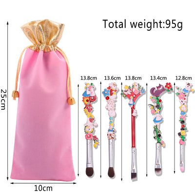 5 pcs Alice Makeup Brushes Design Horsehair Contouring Eyeshadow Brush Eyebrow Brush Lip Brush Beauty Tool - Korvel