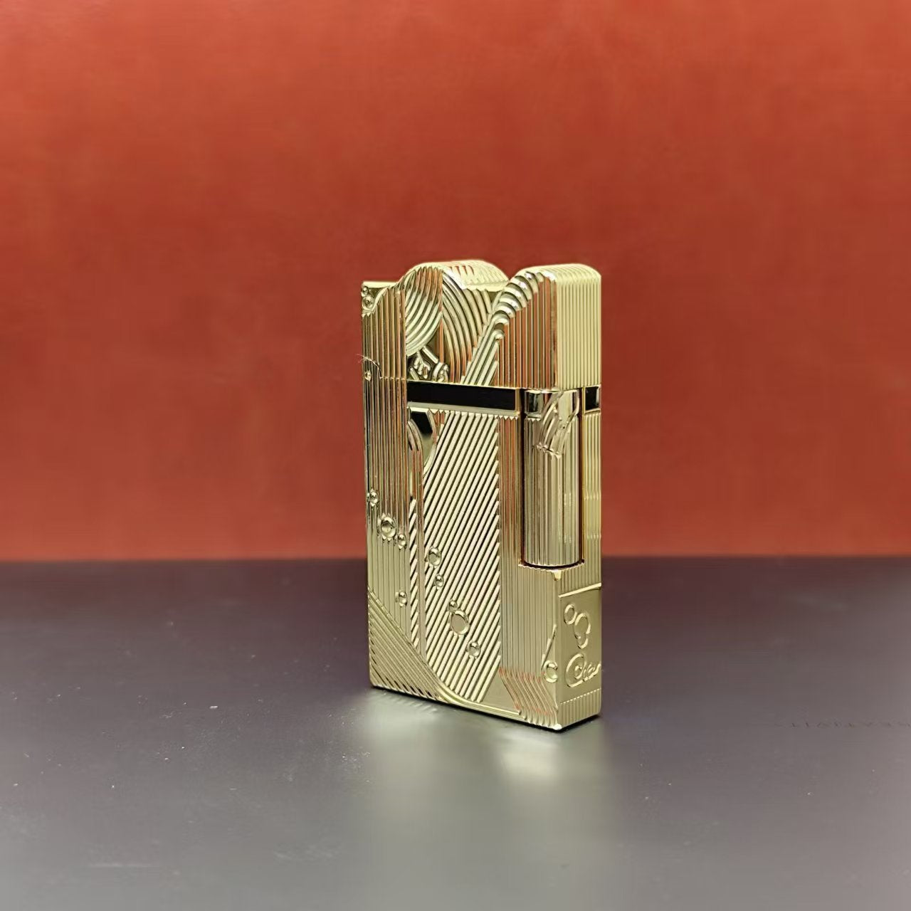 Gold Sleep Mermaid Pattern Vintage Lighter Cigarette Smoking Kerosene Lighters Classic Sound Metal Lighters Fire Men - Korvel