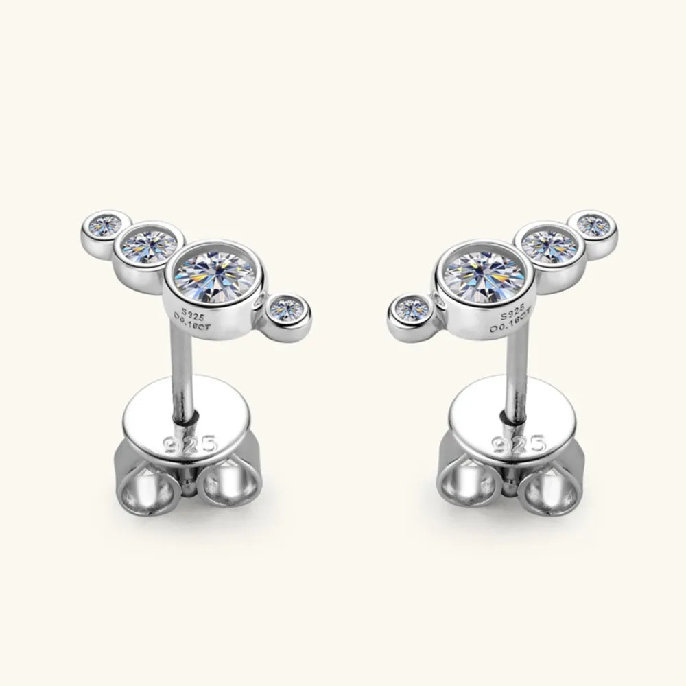 Pendientes de Stud de Plata Esterlina 925 con Moissanita Elegante