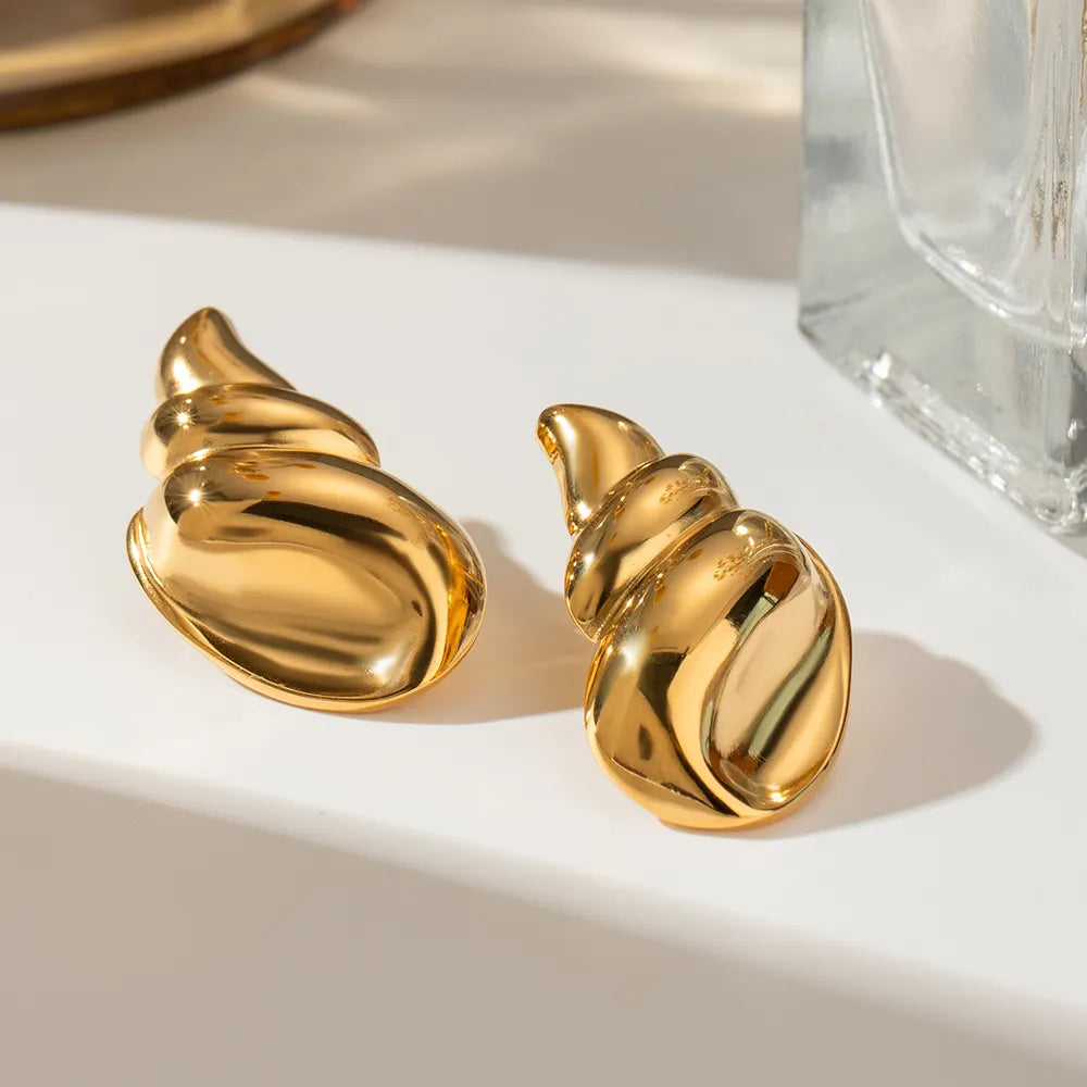 Elegant 18K Gold-Plated Conch Earrings