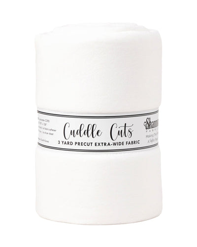 Corte de 110" de 3 Yard Cuddle - Tela de Peluche Blanca