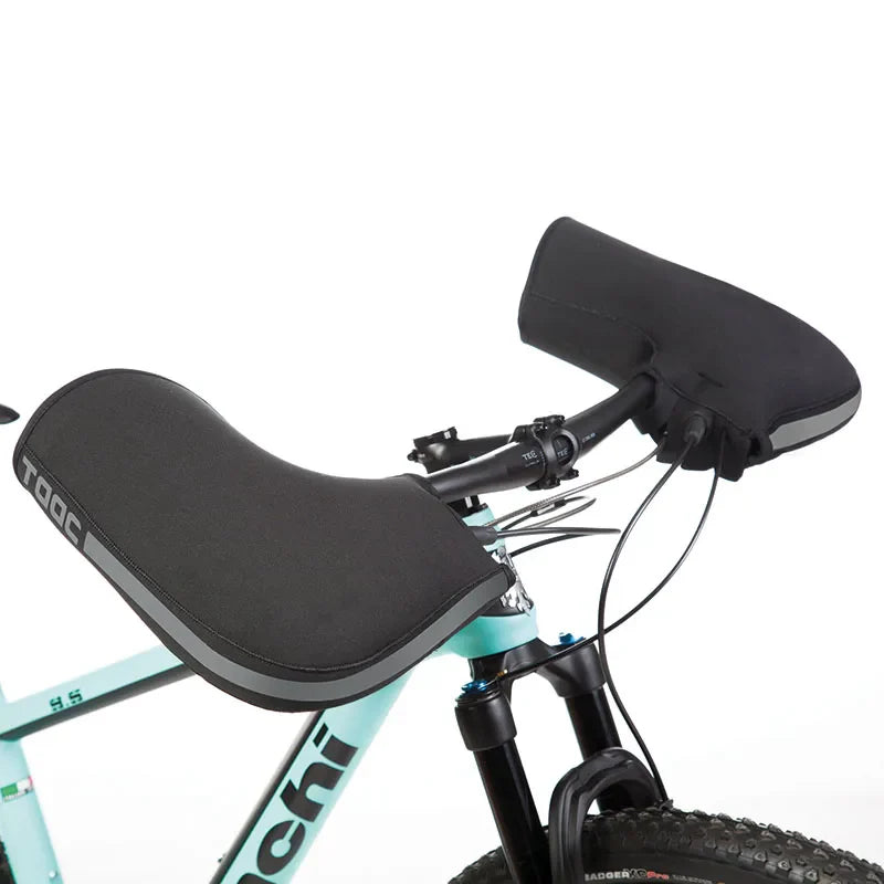 Tucano Urbano Handgrip Cover - Mountain Black