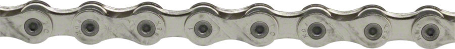 Chaîne eBike KMC e9 - 9 vitesses, 136 maillons, Argent