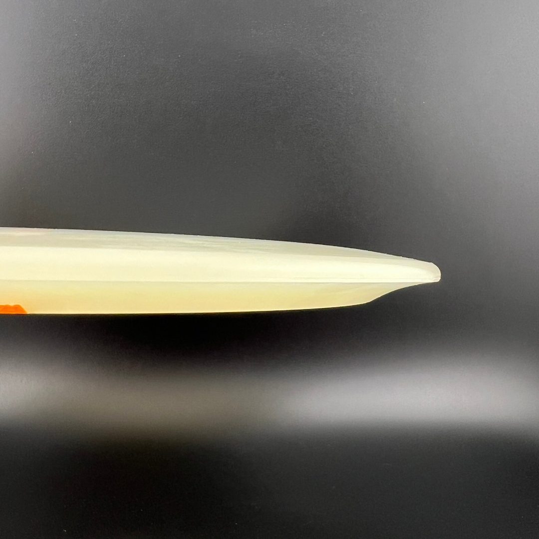 Bravo Glow Spur (Première Édition) - VIP LTD-48 1/150