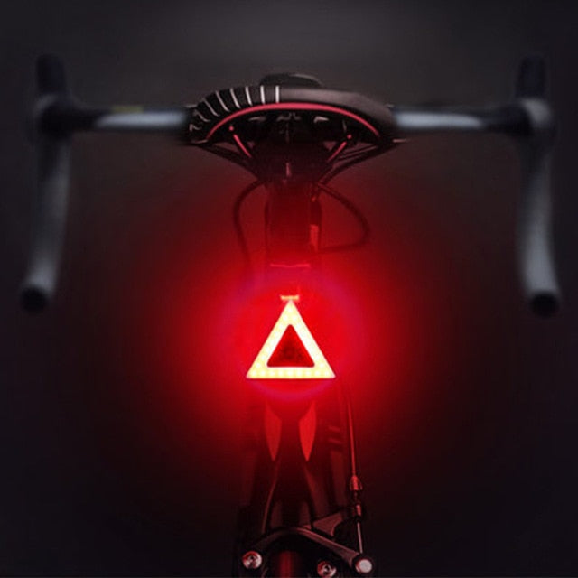 Lumière de vélo rechargeable USB à modes d'éclairage multiples