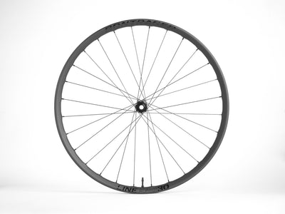 Bontrager Line Pro 30 TLR 29 Disc Front Wheel - Black
