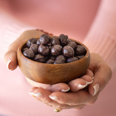Chocolate Dipped Macadamia Nuts - 4oz x 6 Bags