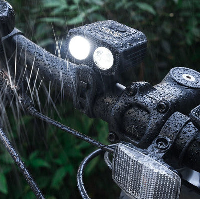 Éclairage de vélo haute luminosité avec chargement Type-C