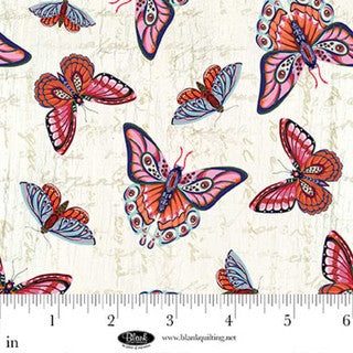 Tissu en coton ivoire avec motifs de papillons Cameo Appearance - 44"/45" par yard
