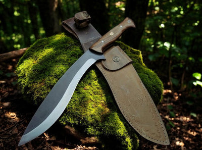 Walnut Warrior Bolo Knife: Handcrafted High Carbon Steel with Elegant Walnut Handle - Korvel