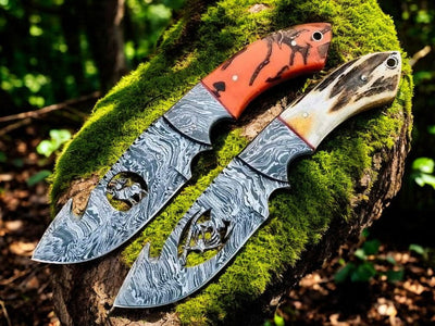 Artisan Crafted Deer Gutting Knife: Damascus Steel with Antler and Epoxy Resin Handle - Korvel