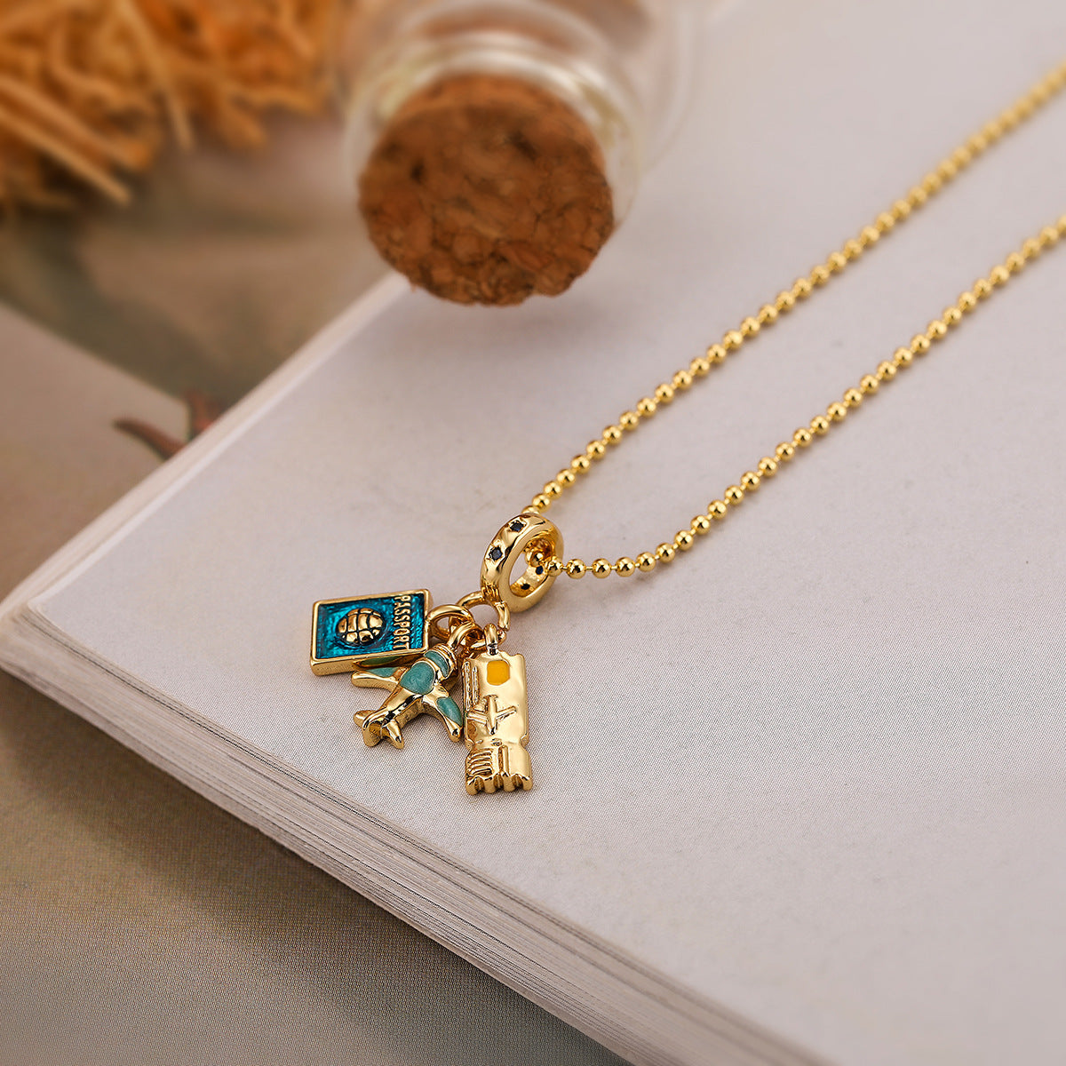 Elegant Copper Gold Plated Zircon Camera Pendant Necklace