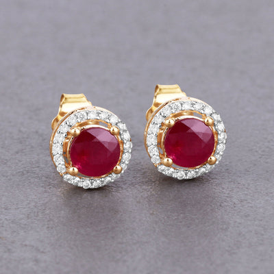 Pendientes de Rubí y Diamante Blanco de 1.22 Quilates en Oro Amarillo de 14K